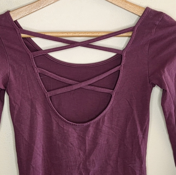American Eagle Cotton Stretch Burgundy Long Sleeve Open Back Bodysuit Size XS - Picture 4 of 7